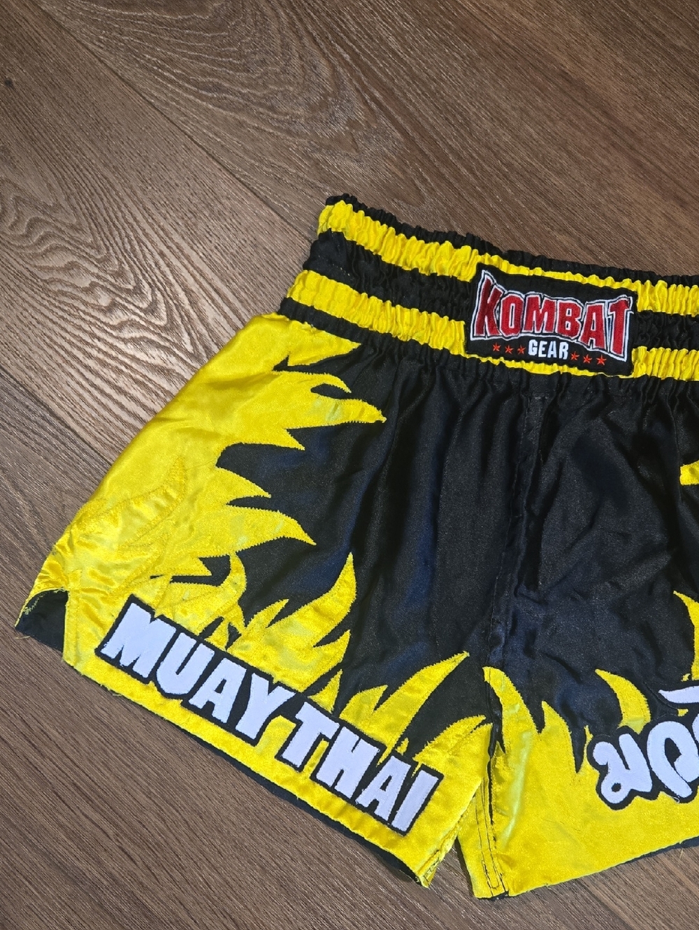 UNISEX KOMBAT GEAR BOXING SHORTS.. SIZE XL.. #7956 - Picture 4 of 7